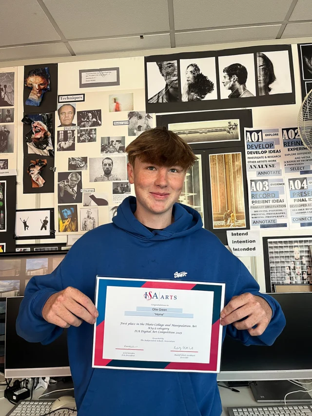 🎉 Huge congratulations to Abbey College Manchester students for their national success in the ISA Digital Arts & Film/Animation Competitions 2025! 🏆 A celebration of creativity, talent & innovation in digital media.